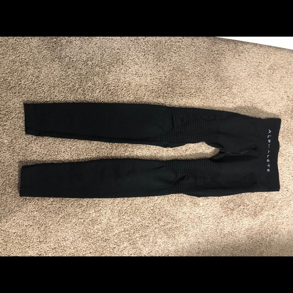 Alphalete Halo Leggings